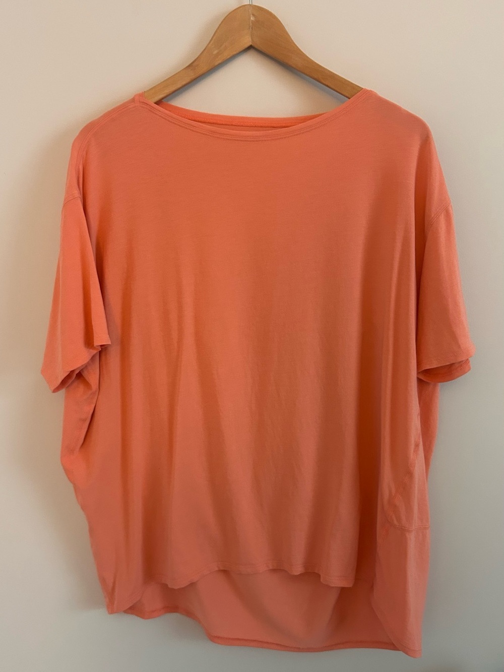 Lululemon Back In Action Short Sleeve Tee Coral Peach Relaxed Oversized
